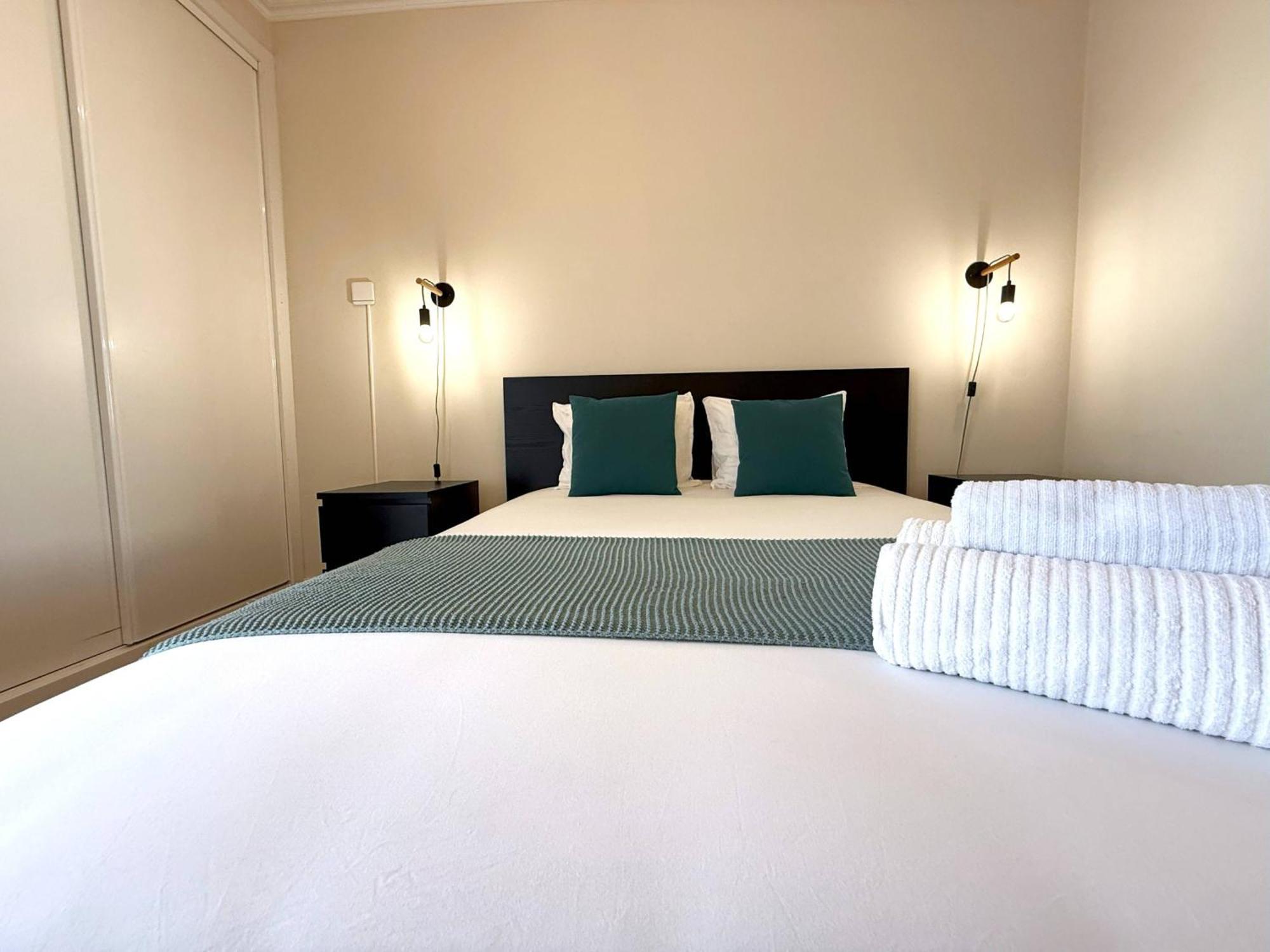 Luxe Condo With Pool, Airco And Seaview Balcony - Go4Portugal - 阿尔布费拉 外观 照片