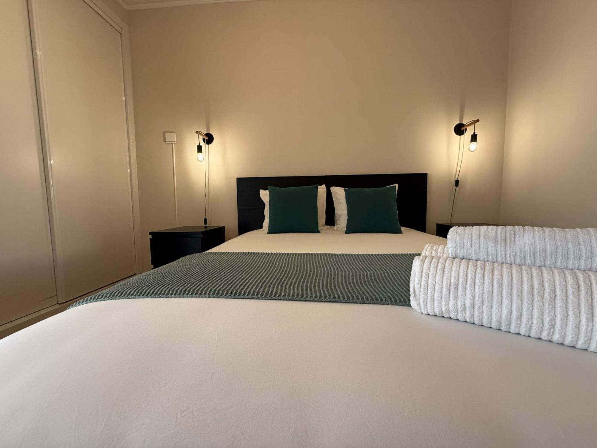 Luxe Condo With Pool, Airco And Seaview Balcony - Go4Portugal - 阿尔布费拉 外观 照片